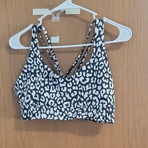 ZYIA Black and White Patterned Sports Bra